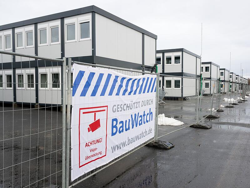 Containerunterkunft f&uuml;r Gefl&uuml;chtete