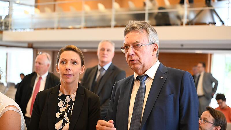 Bundesverfassungsgericht zu TV-Verträgen Bundesverfassungsgericht zu TV-Verträgen