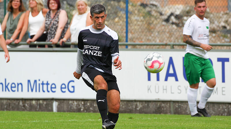 Spielertrainer Alper Y&uuml;r&uuml;k verl&auml;sst den TSV Steinberg nach vier erfolgreichen Jahren.