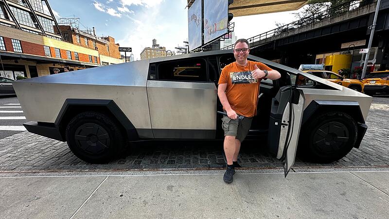 Burghaig Tesla-Stammtisch Michael Kapitza ist in einem selbst fahrenden Tesla Cybertuck durch New York gefahren und war begeistert.