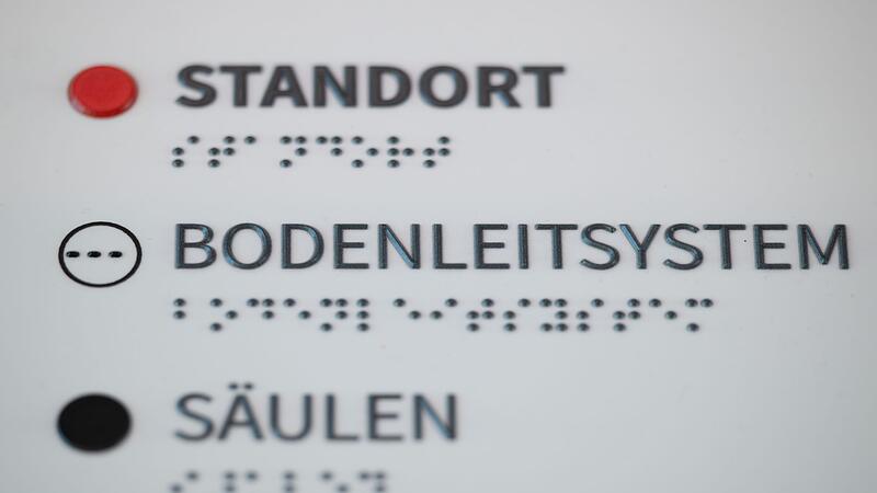 Barriere für Menschen mit Behinderung