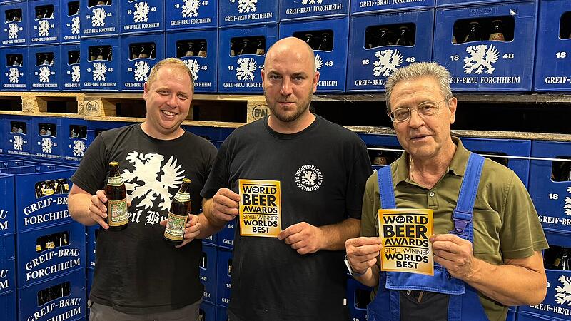 Das Team der Brauerei Greif freut sich: Bereits zum zweiten Mal gewinnt das hauseigene Annafest-Bier eine Auszeichung bei den World Beer Awards.Forchheim & Fränkische Schweiz Das Team der Brauerei Greif freut sich: Bereits zum zweiten Mal gewinnt das hauseigene Annafest-Bier eine Auszeichung bei den World Beer Awards.