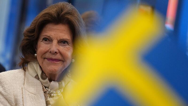 K&ouml;nigin Silvia von Schweden besucht  Demenzstation