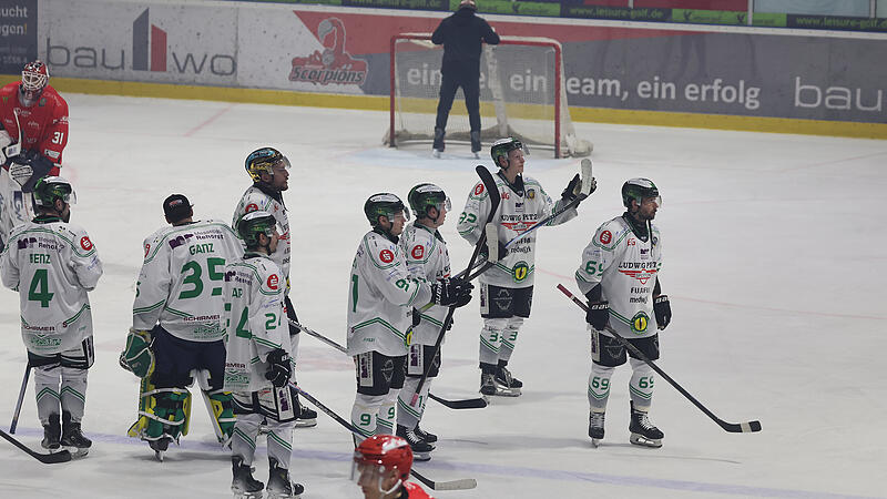 Hannover Scorpions schlagen Höchstadter EC in den Play-offs Das Aus der Höchstadt Alligators ist besiegelt. Auch Spiel 3 gegen die Hannover Scorpions verloren die Mittelfranken, scheiden damit aus den Play-offs der Oberliga aus.