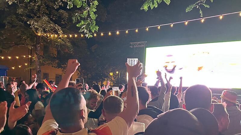 Fußball-EM: Public Viewing in CoburgFußball-EM 2024: So feiert Coburg Fußball-EM: Public Viewing in CoburgFußball-EM 2024: So feiert Coburg