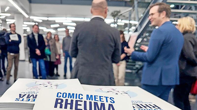 Die Ausstellung „Comic Meets Rheuma“ ist noch bis zum 18. Dezember im Foyer des Internistischen Zentrums zu sehen. Die Ausstellung „Comic Meets Rheuma“ ist noch bis zum 18. Dezember im Foyer des Internistischen Zentrums zu sehen.