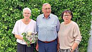 Rita und Armin Schmidt aus Prappach feierten ihre Goldene Hochzeit. Zu den Gratulanten zählte auch Stadträtin Claudia Glückert (rechts), die die Glückwünsche der Stadt Haßfurt überbrachte. Christian Licha Rita und Armin Schmidt aus Prappach feierten ihre Goldene Hochzeit. Zu den Gratulanten zählte auch Stadträtin Claudia Glückert (rechts), die die Glückwünsche der Stadt Haßfurt überbrachte. Christian Licha