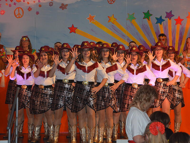 Weiberfasching Aura