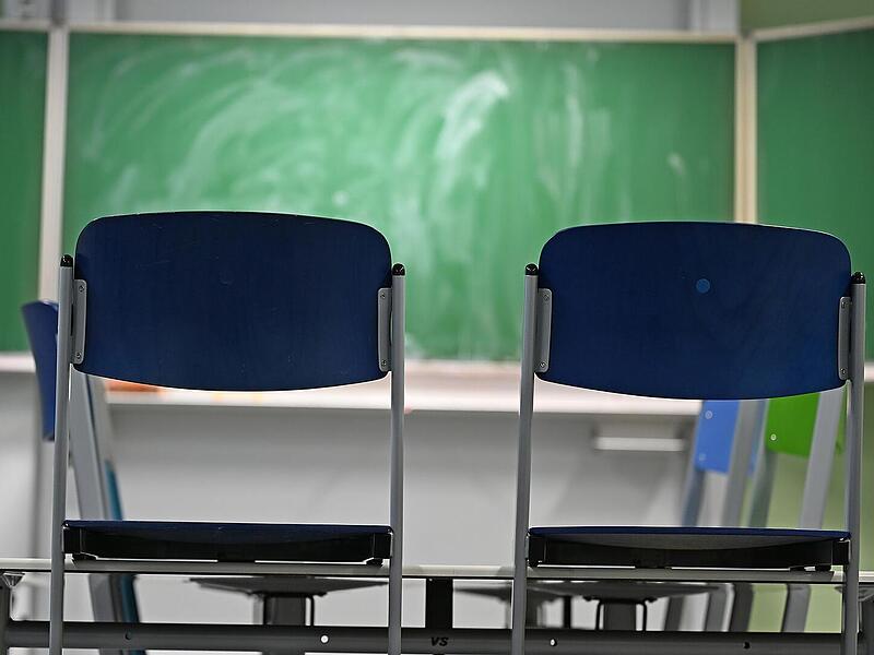 Zeugen nach Einbruch in Schule im Kreis Forchheim gesucht