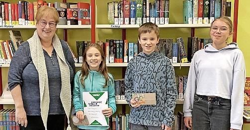 Frau Kn&uuml;ttel, Lena Eisenmann, David Ermisch, Ella Miller