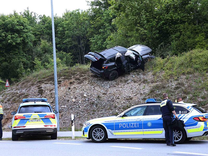 Mutma&szlig;liche Geldautomatensprenger verungl&uuml;cken auf Flucht