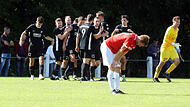 Der R&uuml;ckzug des FC Strullendorf l&auml;sst die Mannschaften im Bezirksliga-Keller aufatmen. Hier jubelt hingegen der TSV Schammelsdorf, nachdem Jan V&ouml;lkl beim Spiel gegen den FCS im September zum 4:2 traf.