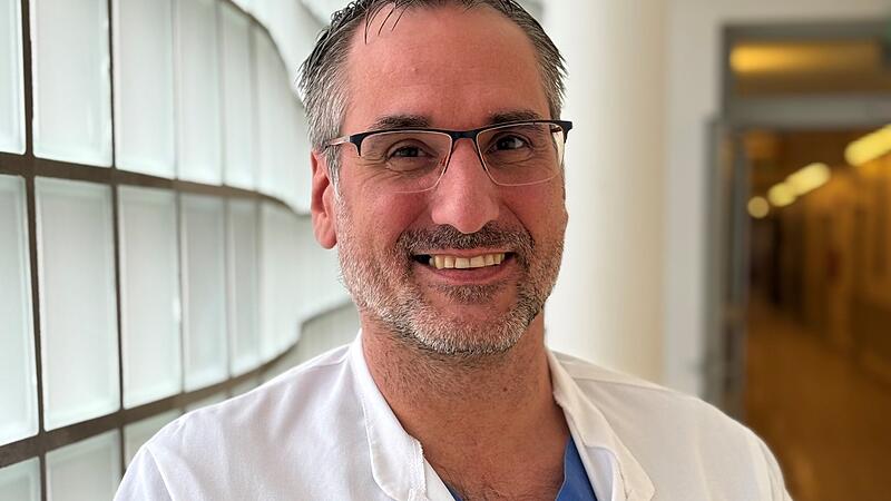 Der Münnerstädter Martin Rohracker ist Arzt und arbeitet am Klinikum Magdeburg. Am Abend des Anschlags auf den Weihnachtsmarkt im Dezember 2024 hatte er Dienst.