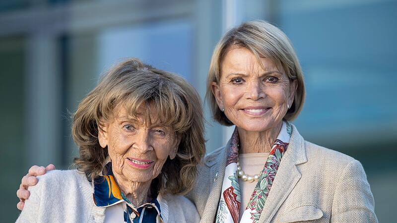 Schauspielerin Uschi Glas stellt ihr Buch vor Schauspielerin Uschi Glas stellt ihr Buch vor