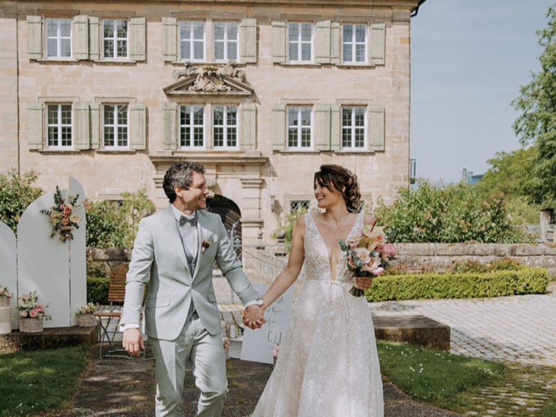 Das Schloss Atzelsberg in Marloffstein ist eine beliebte Adresse f&uuml;r Hochzeiten und Events.