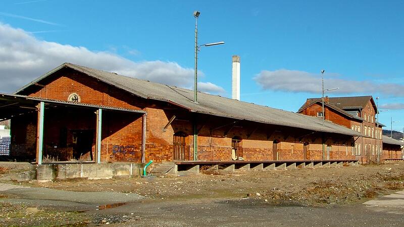 Sollte der G&uuml;terbahnhof unter Denkmalschutz stehen? Bei der Frage gehen die Bewertungen der Denkmalsch&uuml;tzer weit auseinander.