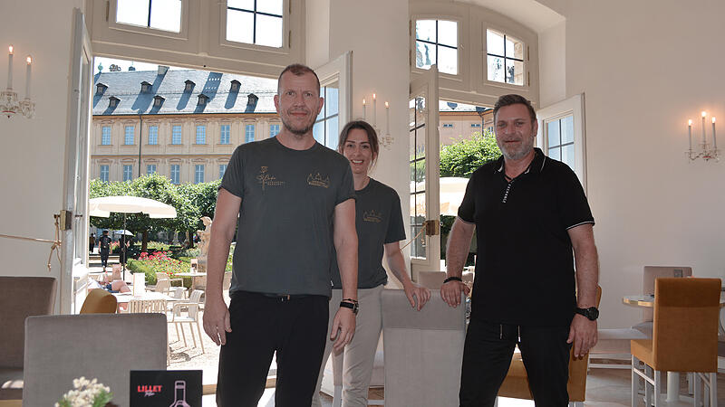 David Vavra (v.l.), Claudia Albert, Michael Vogler: Café-Restaurant Rosengarten Das neue Pächter-Trio für das Café-Restaurant Rosengarten in Bamberg: David Vavra (v.l.), Claudia Albert und Michael Vogler.