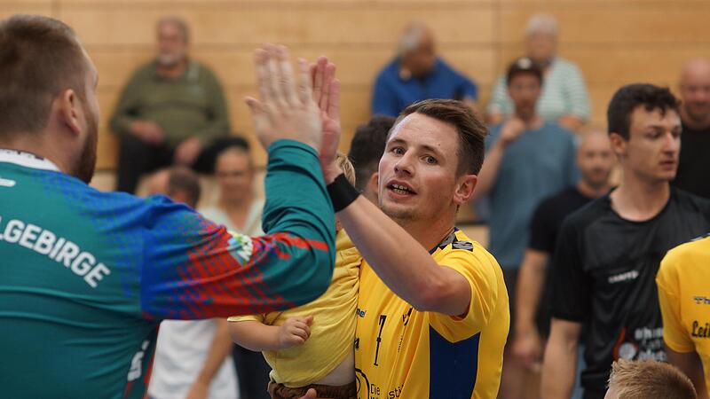 Nicklas Oester meldet sich nach &uuml;ber drei Monaten Verletzungspause zur&uuml;ck und wird wird am Samstag beim heimstarken Tabellennachbarn HSG Fichtelgebirge allerdings nur zu Kurzeins&auml;tzen kommen.