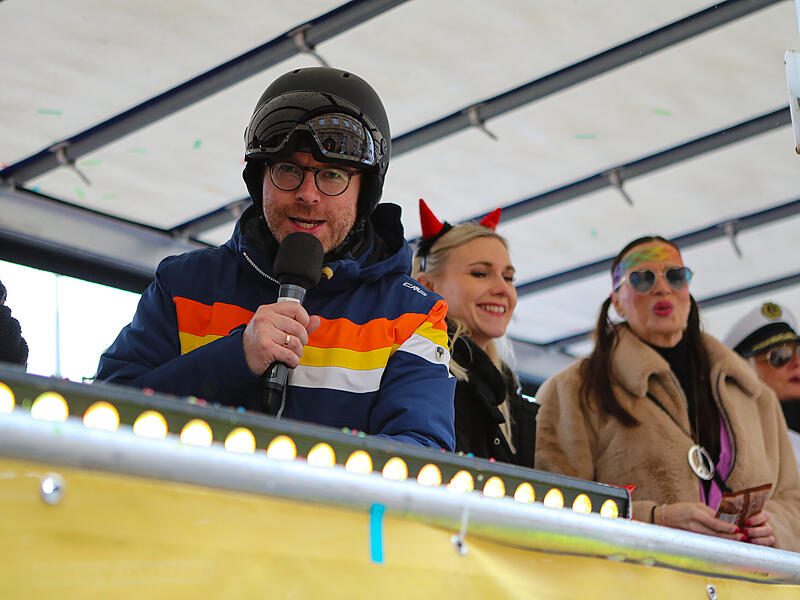 Faschingsumzug 2026 in BambergTausende Besucher beim gro&szlig;en Faschingsumzug in Bamberg