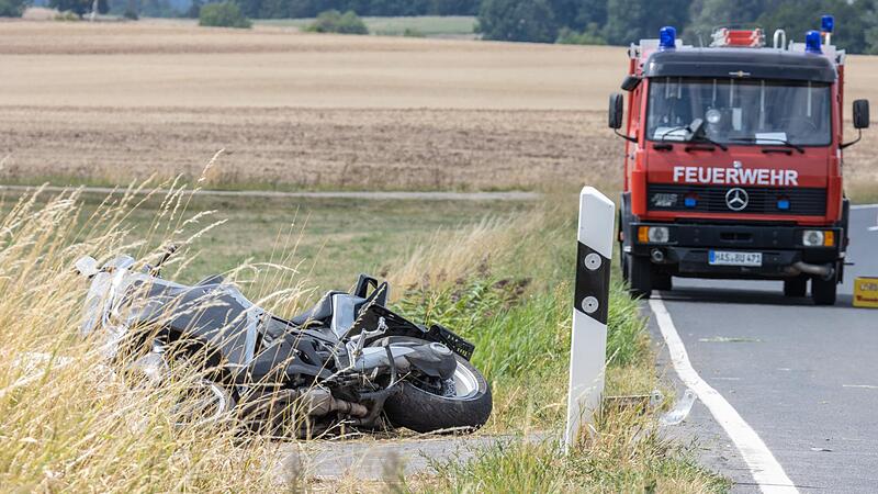 Die Polizei hat die Ermittlungen zur Unfallursache aufgenommen.