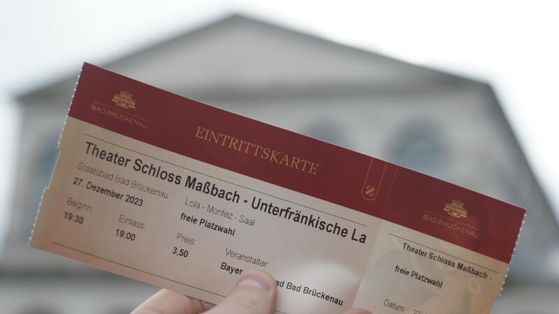 Welch ein Theater: Trotz Kur-Tageskarte kein Eintritt zur Vorstellung des Theaters Maßbach im Staatsbad Brückenau Trotz Kur-Tageskarte gab es am 27. Dezember 2023 nicht für jeden Besucher Zutritt zur Vorstellung des Theaters Maßbach im Staatsbad Brückenau.