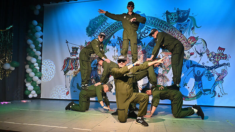 Am Freitag veranstaltete der Effeltricher Fastnachtsverein Allamoschee zum 16. Mal das M&auml;nnerballett-Turnier.