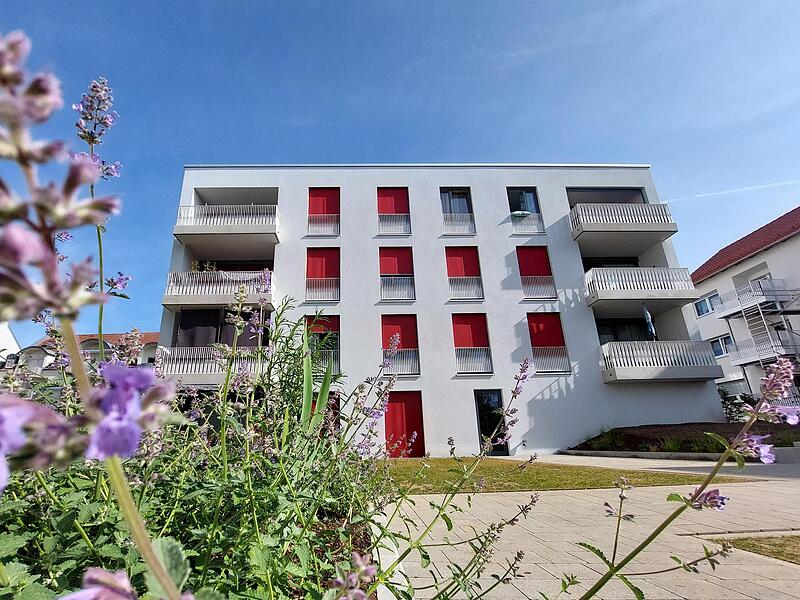 15 Wohnungen sind in der Käsröthe neu entstanden, zwölf davon sozial gefördert.Forchheim & Fränkische Schweiz 15 Wohnungen sind in der Käsröthe neu entstanden, zwölf davon sozial gefördert.Forchheim & Fränkische Schweiz