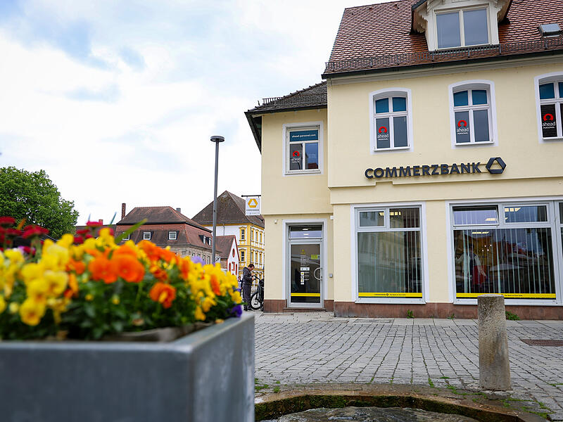 Filiale der Commerzbank in ForchheimForchheim & Fränkische Schweiz Filiale der Commerzbank in ForchheimForchheim & Fränkische Schweiz