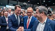 W&uuml;st, Merz und S&ouml;der