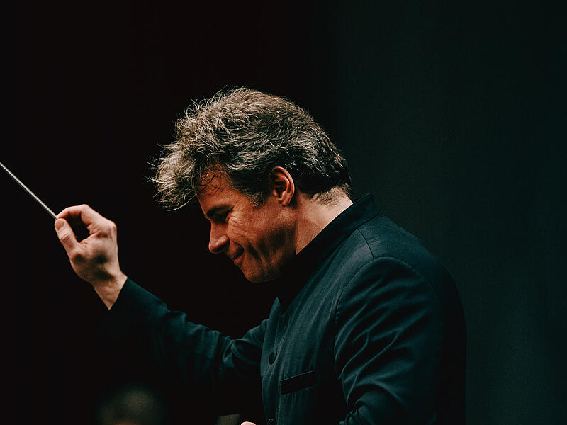 Jakub Hrů&scaron;a Dirigent Bamberger Symphoniker