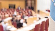 Wieder so ein Tag, an dem die Plenarsitzung im bayerischen Landtag schlecht besucht ist.
