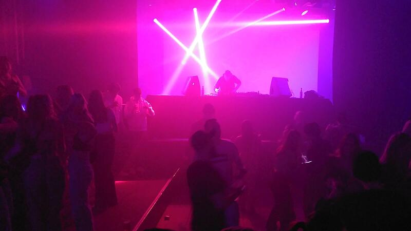 Ein breiter gef&auml;chertes Club-Angebot wird nicht nur im Heimat-Monitor gefordert.