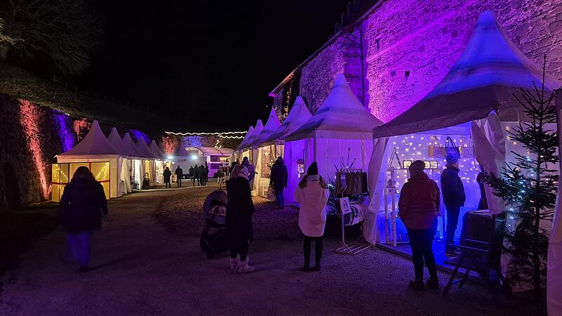 Abendliche Impressionen von der Kronacher FestungsweihnachtFestungsweihnacht 2024 - Mei&szlig;ner/Wicklein