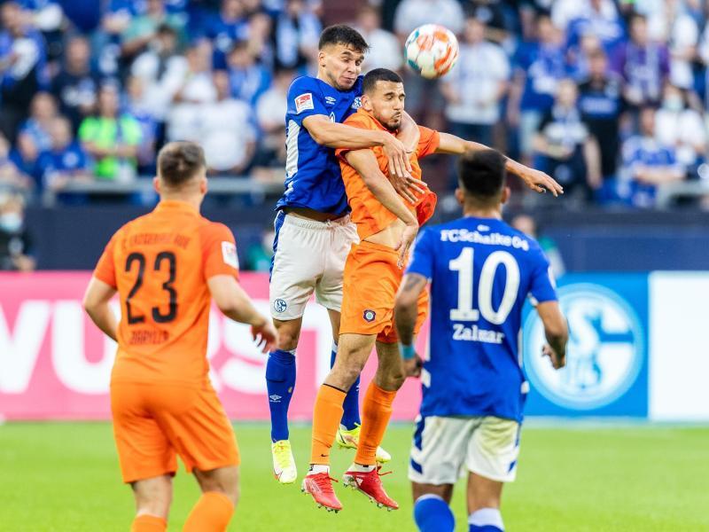 FC Schalke 04 - Erzgebirge Aue FC Schalke 04 - Erzgebirge Aue