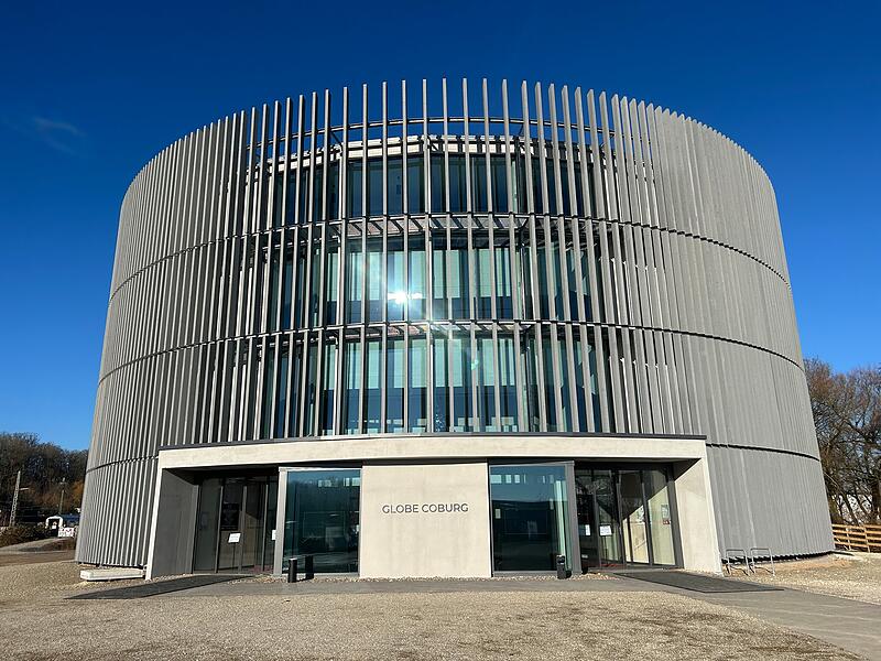 Das Globe dient als Interimsspielstätte des Coburger Landestheaters.
