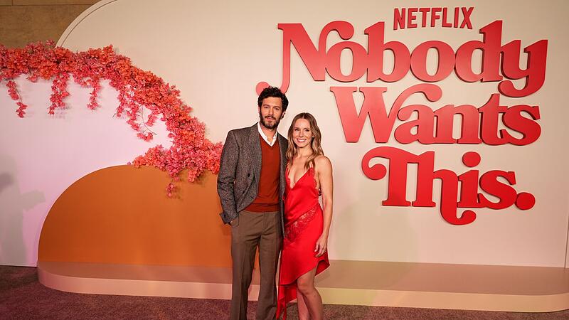 Serie «Nobody Wants This» Serie «Nobody Wants This»