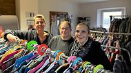 Susanne Schmölzing, Anna Hälterlein und Yvonne Böhmer (von links)  sind die Organisatorinnen des Tausch- und Begegnungscafés „Meins&Deins“ in Zapfendorf.