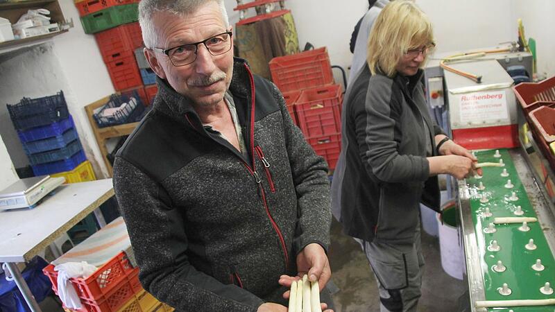 Rudolf Groß: “Ich baue Spargel aus Überzeugung an“.