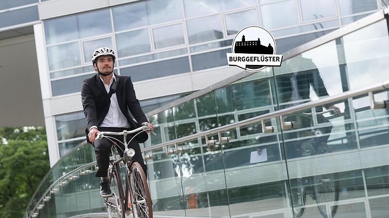 Mit dem Rad zur Arbeit. Das geht manchmal schneller als mit dem Auto. Und ges&uuml;nder ist es auch noch.