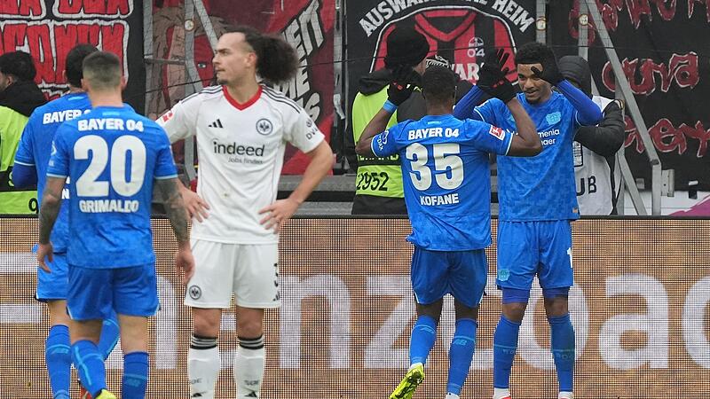 Eintracht Frankfurt - Bayer Leverkusen Eintracht Frankfurt - Bayer Leverkusen