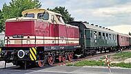 Die Diesellok V60 11011 startet am Betriebsgelände Nürnberg-Nordost und fährt im Rahmen einer Ausnahmegenehmigung des Eisenbahn-Bundesamtes auf dem Reststück der alten Ringbahn.