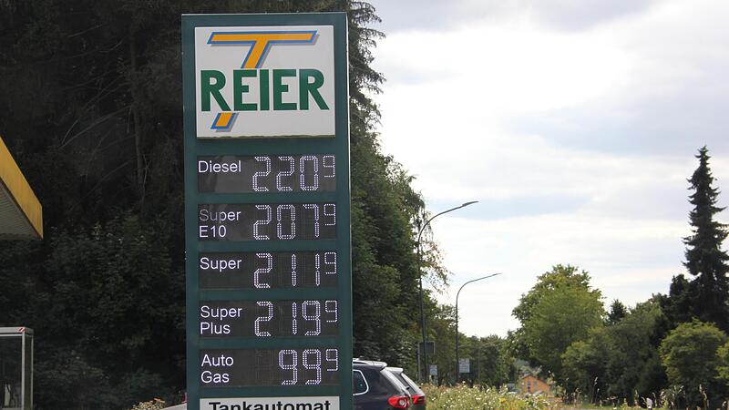Auch an der Tankstelle von Josef Reier in Steinbach am Wald sind die Preise sprunghaft angestiegen.