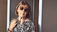 Gisèle Pelicot während einer Unterbrechung im Gerichtsgebäude von Avignon