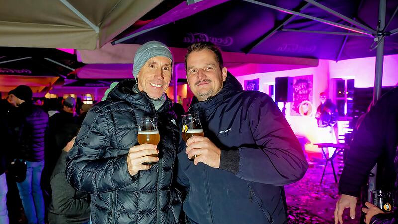 Viele Bambergerinnen und Bamberger feierten den Bockbieranstich im Bootshaus.