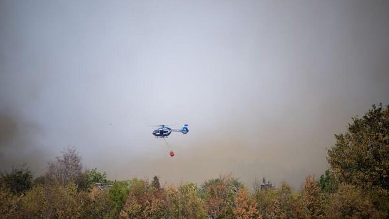 "Größter Waldbrand in der Geschichte NRWs": Brandgeruch treibt bis nach Franken "Größter Waldbrand in der Geschichte NRWs": Brandgeruch treibt bis nach Franken