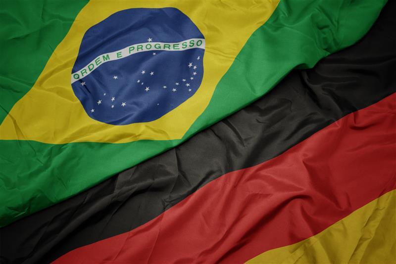 Brasilien und DeutschlandBauarbeiten rund ums Globe Coburg Die wirtschaftlichen Beziehungen zwischen Brasilien und Deutschland beziehungsweise allgemein zwischen Lateinamerika und Europa gewinnen zunehmend an Bedeutung.