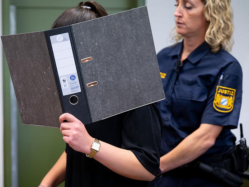 Prozessbeginn gegen Bankkauffrau
