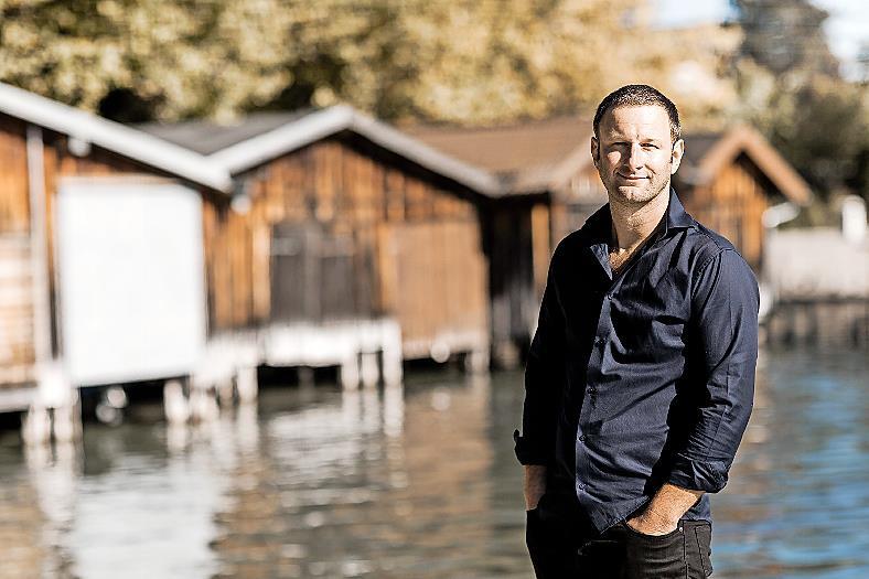 Andi Weiss gestaltet den Gottesdienst am Sonntag mit.