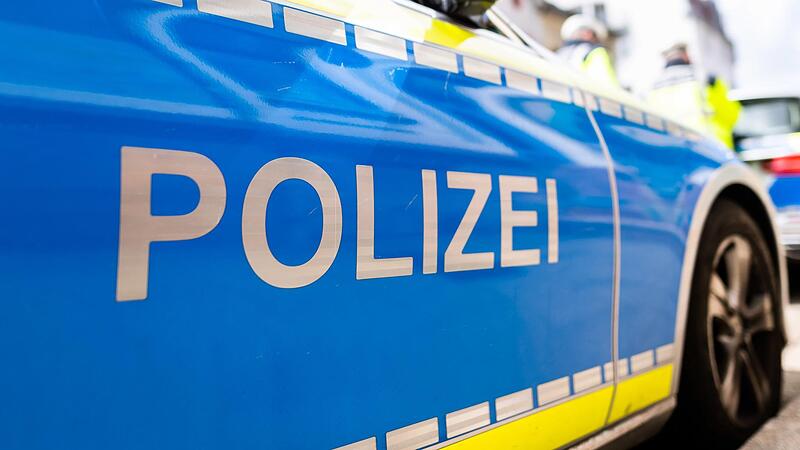 Die Kripo Coburg bittet um Hinweise bei einem Raub in Küps.