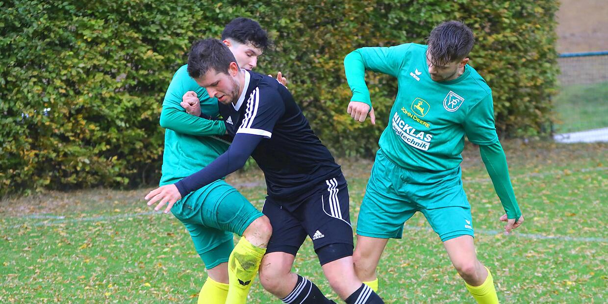 fu-ball-kreisklasse-vfr-katschenreuth-ii-gewinnt-beim-tdc-lindau